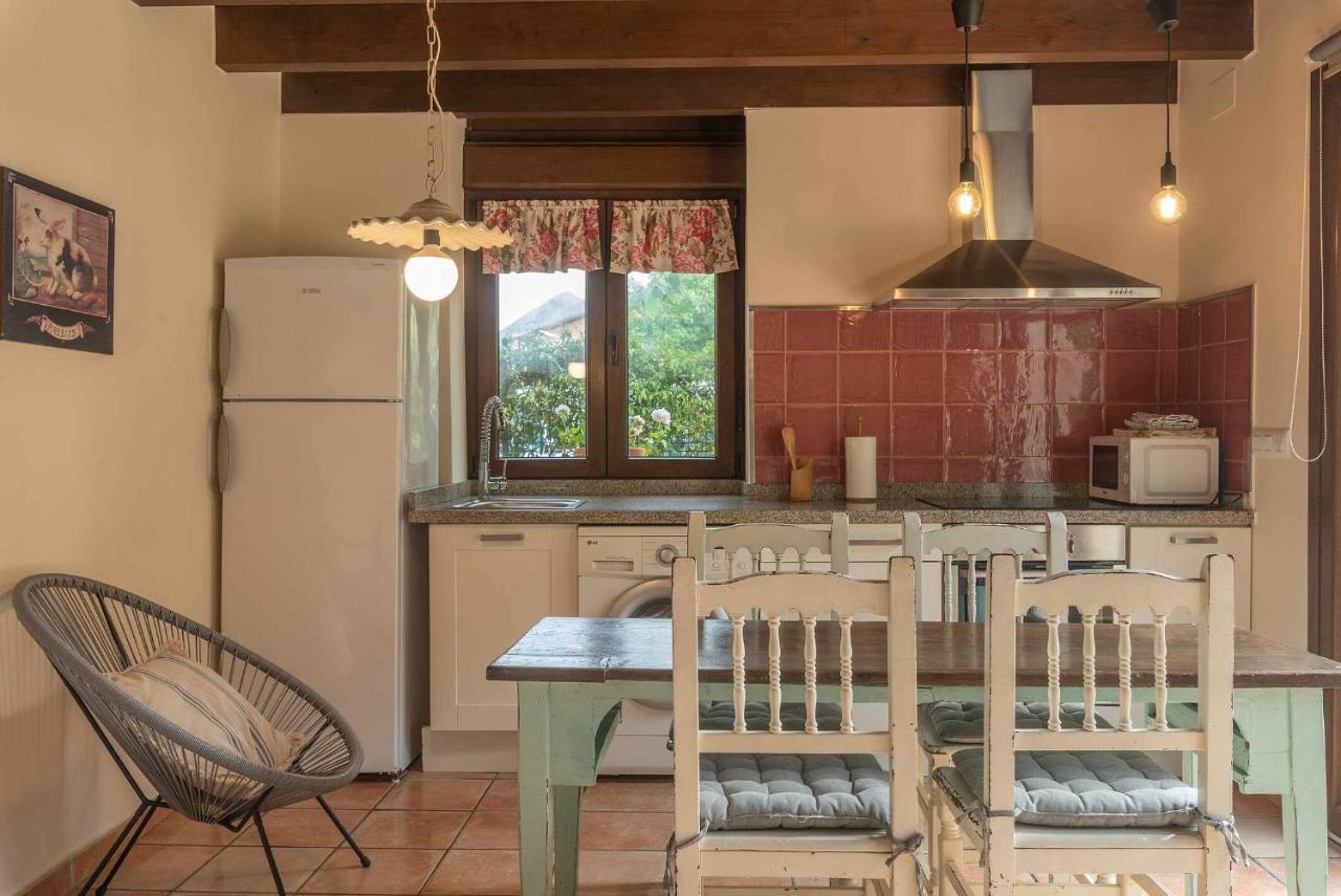Rales  Casa De Aldea El Toralゲストハウス エクステリア 写真